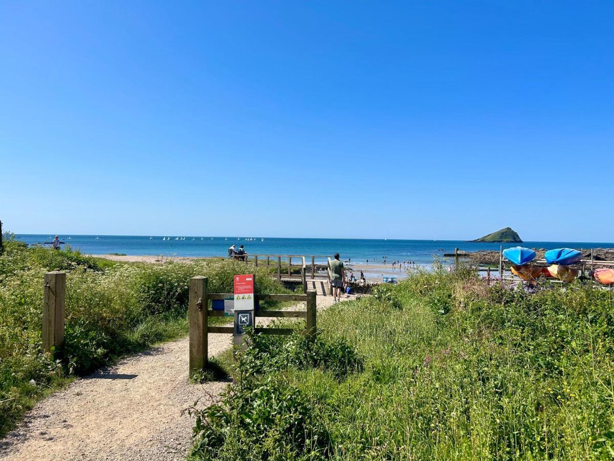 Spacious Cottage In The Village Of Wembury Extérieur photo